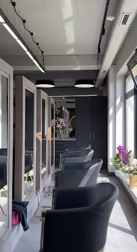 Żan Galeria Piękna