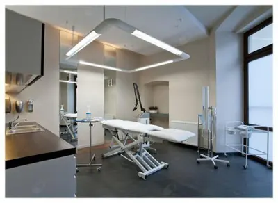 dr Agata Kusiba-Strażyńska, Dermatolog